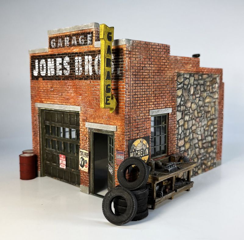 O/On30 148 Scale Jones Brothers Garage